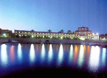 SunBay Park Hotel