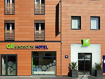 all seasons Le Puy-en-Velay