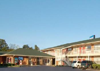 Rodeway Inn & Suites