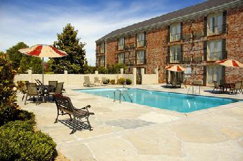 BEST WESTERN PREMIER Governors Suites