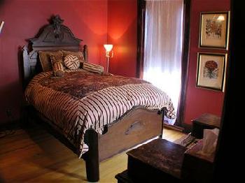 Whiskey Mansion Bed and Breakf