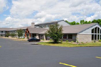 AmericInn Menomonie
