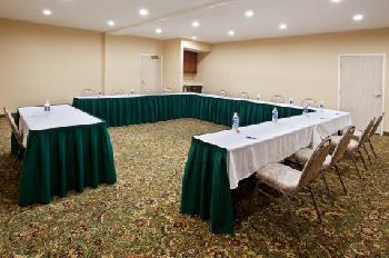 Holiday Inn Express Hotel & Suites MARION