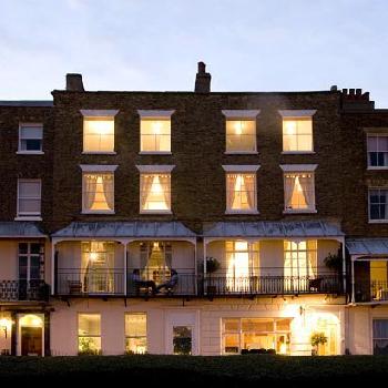 The Royal Harbour Hotel
