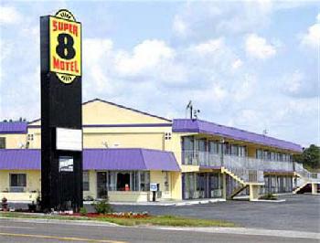 Super 8 Wildwood