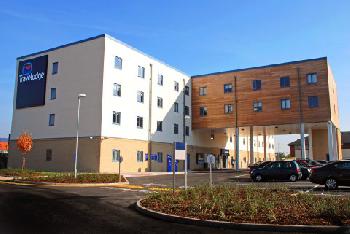 Travelodge Sunbury M3