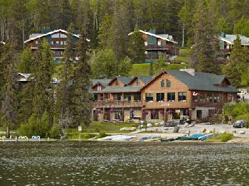 Coast Pyramid Lake Resort