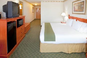 Holiday Inn Express Hotel & Suites PHARR