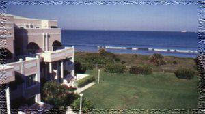 Royal Mansions Resort