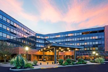 Crowne Plaza EDISON