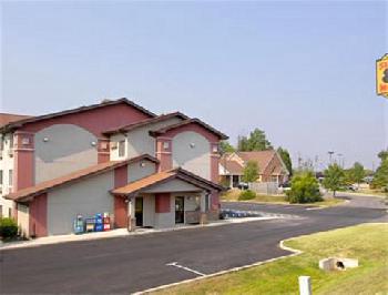Super 8 Lexington Park/California Area