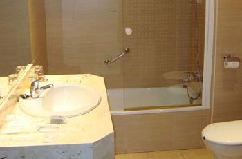 Confortel Romareda