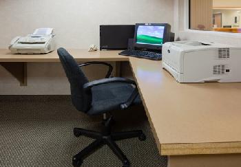 Holiday Inn Express Hotel & Suites YANKTON