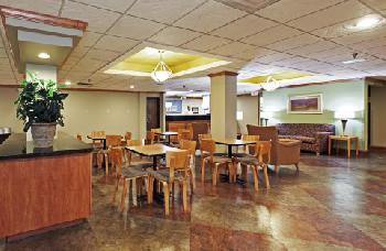 Holiday Inn Express Hotel & Suites FAYETTEVILLE-UNIV OF AR AREA