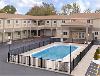 Days Inn and Suites Niagara Falls/Buffalo