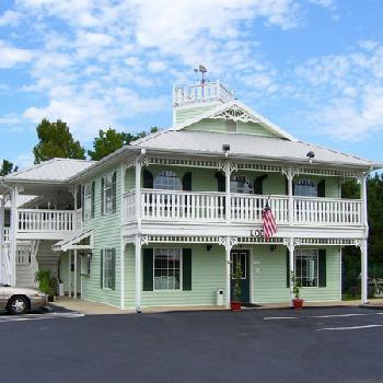 Woodstream Inn Hogansville