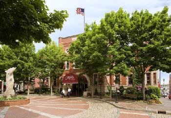 Portland Regency Hotel