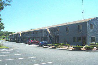 Knights Inn Groton/Mystic Area