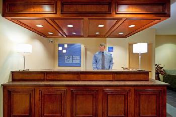 Holiday Inn Express BRAINTREE