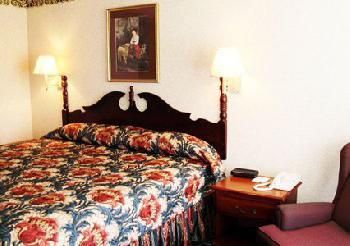 Clarion Inn and Summit Center
