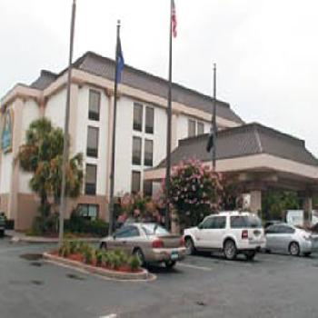 La Quinta Inn & Suites Myrtle Beach at 48th Avenue