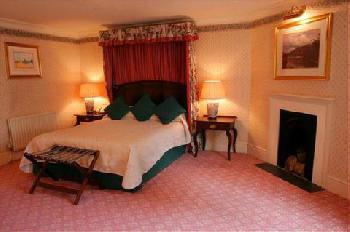 Carlton Mitre Hotel