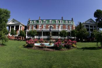 Martha Washington Hotel and Spa