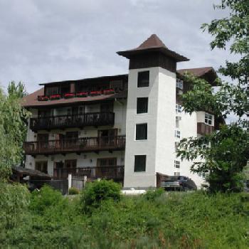 The Blackbird Lodge