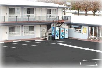 Thunderbird Lodge