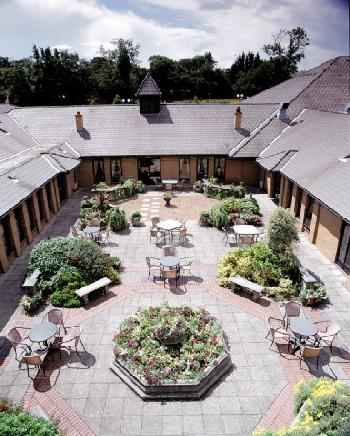 Bridgewood Manor