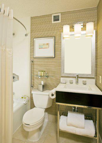 Doubletree Baltimore  BWI Airport