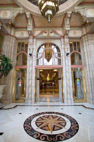 Cecil Hotel