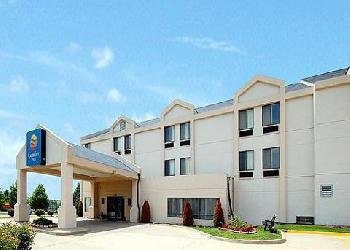 Comfort Inn at Worlds & Oceans of Fun