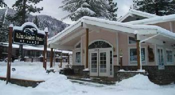Bluelake Inn