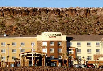 Courtyard St. George