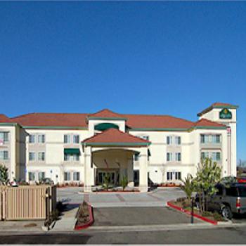 La Quinta Inn and Suites Visalia/Sequoia Gateway