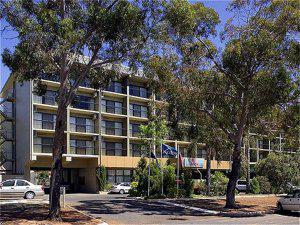 All Seasons Plaza Hotel
