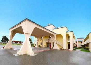Quality Inn & Suites Redwood Coast