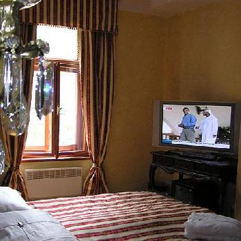 King Charles Boutique Hotel Residence