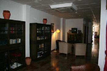 Hotel San Cayetano