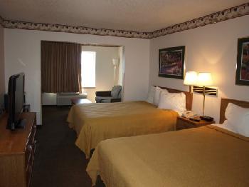 New Victorian Suites Lincoln NE