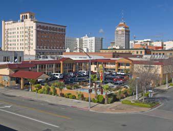 Super 8 Fresno Convention Centre Area