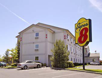 Super 8 Redmond