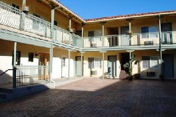 Bella Capri Inn