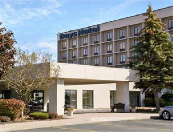 Days Hotel Buffalo Airport
