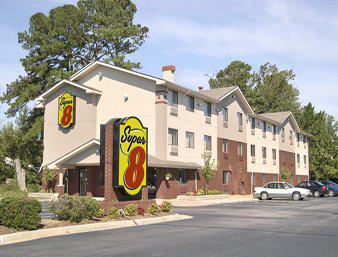 Super 8 Chesapeake