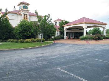 La Quinta Inn & Suites St Louis Westport