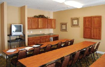 GrandStay Residential Suites Eau Claire