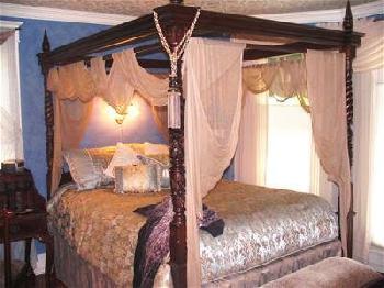 Larelle House Bed and Breakfas