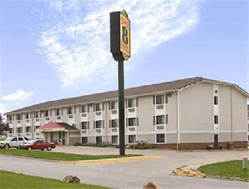 Super 8 Omaha/ West